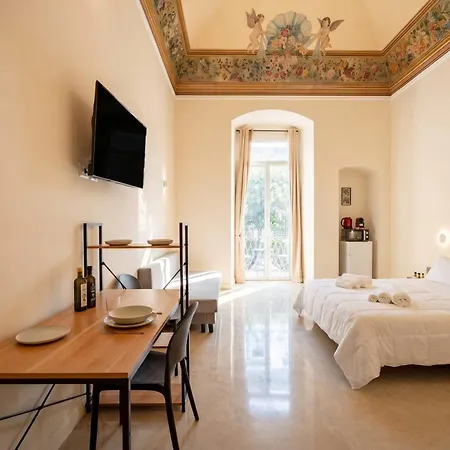Hub 5 Hotel de apartamente 3*